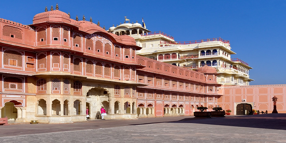 One Day Delhi to Jaipur Trip by Cab