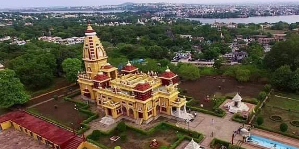 One Day Indore to Bhopal Trip by Cab
